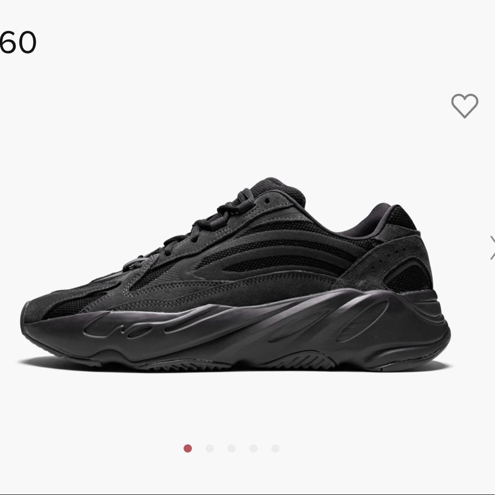 Yeezy 700 V2